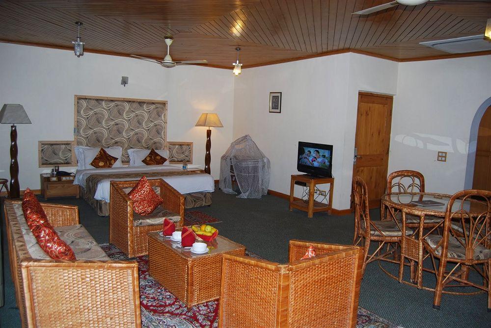 Hotel Heevan Resort Srīnagar Zewnętrze zdjęcie